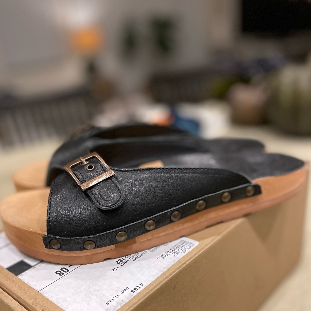 Earth Kalso Wellness Serenity Sandals